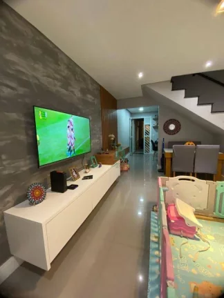Imagem Sobrado com 2 dormitórios à venda, 117 m² por R$ 690.000,00 - Jardim Santa Mena - Guarulhos/SP