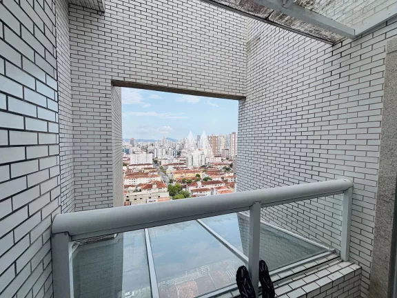 Imagem Apartamento Cobertura Duplex com 3 dormitórios e 2 vagas demarcadas - Marapé / Santos