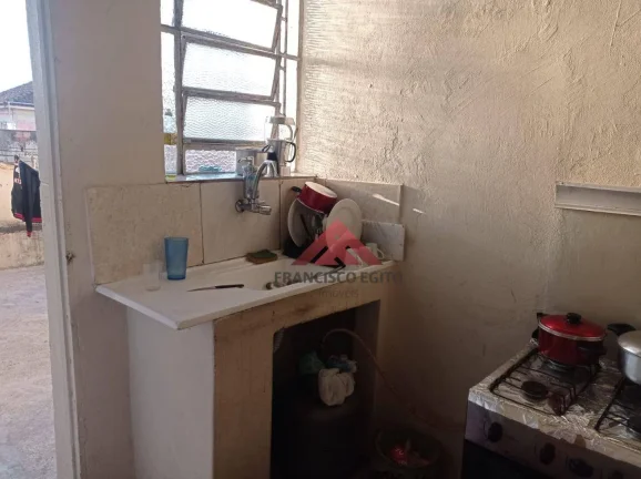 Imagem Kitnet com 1 dormitório à venda, 340 m² por R$ 130.000,00 - Brasilândia - São Gonçalo/RJ
