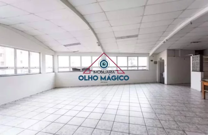 Imagem Prédio Comercial em avenida de grande fluxo