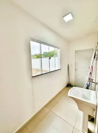 Imagem Casa de condomínio à venda em Maricá, Ubatiba, com 3 quartos, 92m2