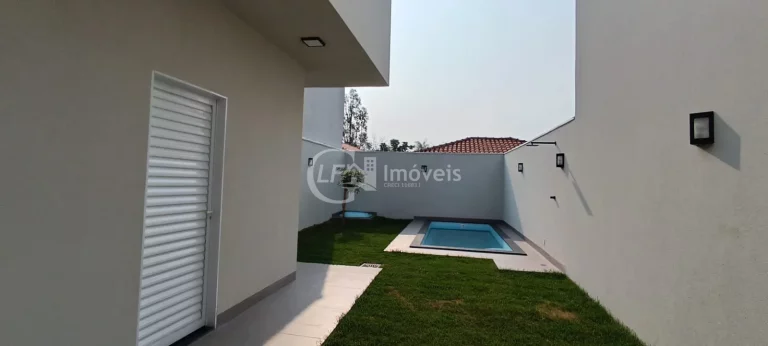 Imagem Imperdível! Casa à venda em Campo Grande-MS, Vila Palmira - 3 quartos, 1 suíte, 1 vaga, 105m²