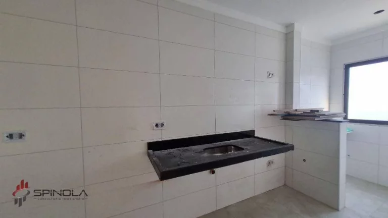 Imagem Apartamento com 2 dormitórios à venda, 42 m² por R$ 529.000,00 - Maracanã - Praia Grande/SP