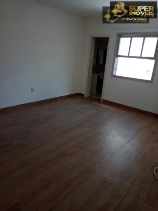 Imagem Casa Padrão para Venda em Centro Pelotas-RS - 2540