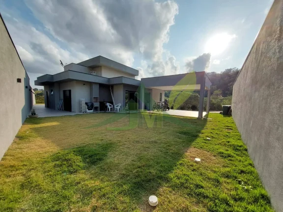 Imagem Casa Térrea de Luxo no Condomínio Quintas da Boa Vista em Atibaia: Conforto