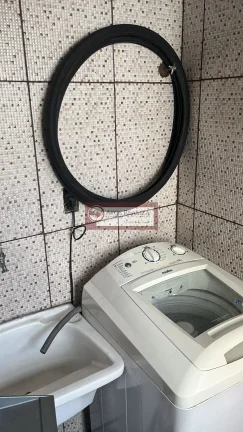 Imagem .Vendo Oportunidade no Guarapiranga. Apartamento 64m2. Com 2 Dormitorios, 1 Vaga para carro e moto, segurança 24h. Entrada Facilitada, Direto com o Proprietário, valor de super oportunidade. R$: 150K e parcelas de R$: 270,00.