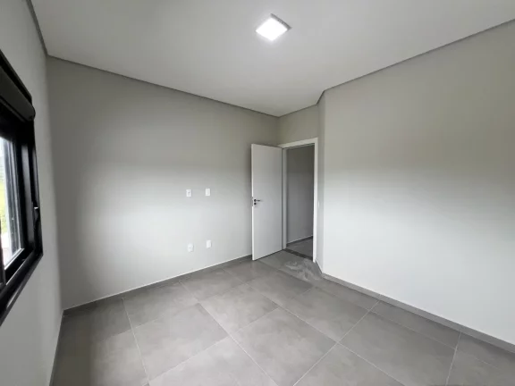 Imagem Casa / Sobrado para Venda em Florianópolis / SC no bairro São João do Rio Vermelho