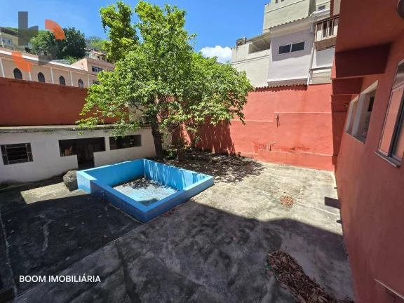 Imagem Casa com 4 dormitórios à venda, 216 m² por R$ 850.000,00 - Centro - Nova Iguaçu/RJ