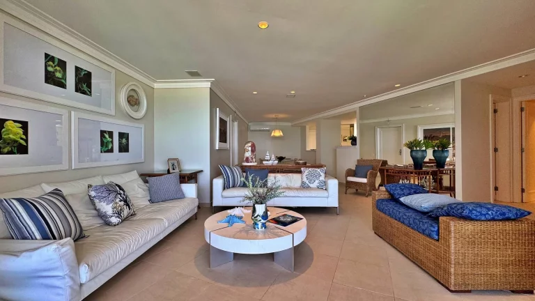 Imagem Apartamento com 3 dormitórios à venda, 203 m por R$ 9.800.000,00 - Riviera
