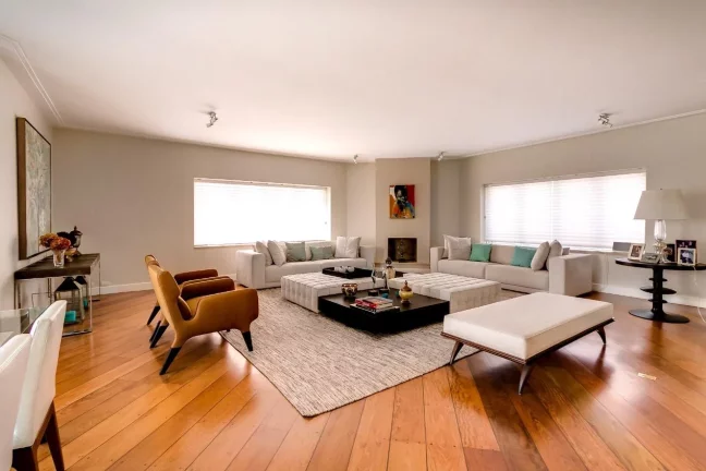 Imagem APARTAMENTO BEM LOCALIZADO COM 4 SUÍTES E 6 VAGAS DE GARAGEM NA REGIÃO DO MORUMBI