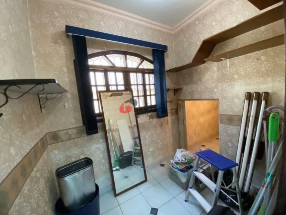Imagem Sobrado para locação 3 Quartos, 3 Suítes, 4 Vagas , Jardim São Caetano, São Caetano do Sul, SP