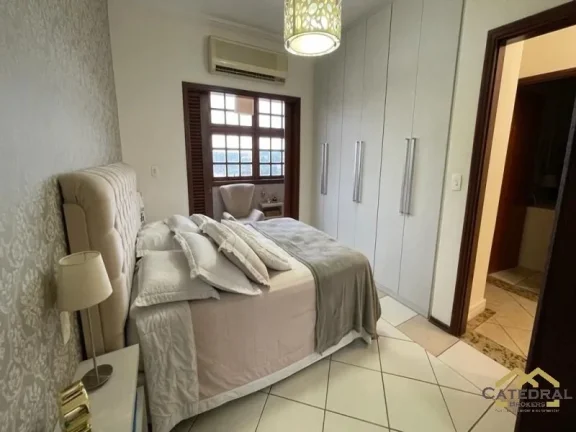 Imagem CASA ASSOBRADADA COM 3 DORMITÓRIOS À VENDA, 234 M² POR R$ 780.000 - CIDADE NOVA - JUNDIAÍ/SP