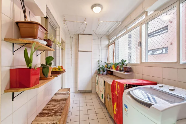 Imagem Apartamento com 3 quartos à venda no Itaim Bibi.