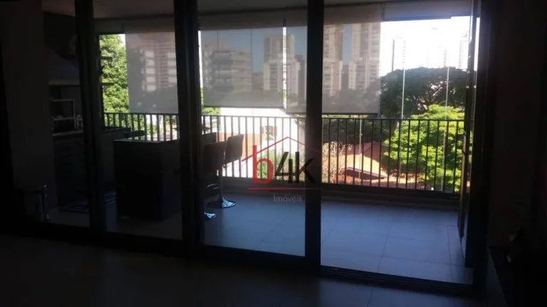 Imagem Apartamento para venda de 3 dormitórios com 3 suítes no Campo Belo.