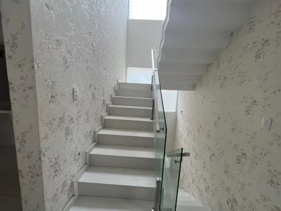 Imagem Sobrado com 4 dormitórios para alugar, 440 m² por R$ 15.000,00/mês - Residencial Real Park - Arujá/SP