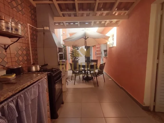 Imagem Casa à venda em Vila Santana, Zona Leste - Sorocaba/SP