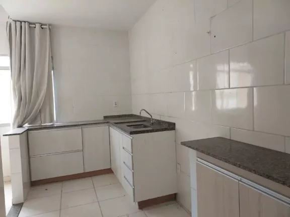 Imagem CASA AMPLA+3 VAGAS+2BANHEIROS+ARMARIO EMBUTIDO NO QUARTO