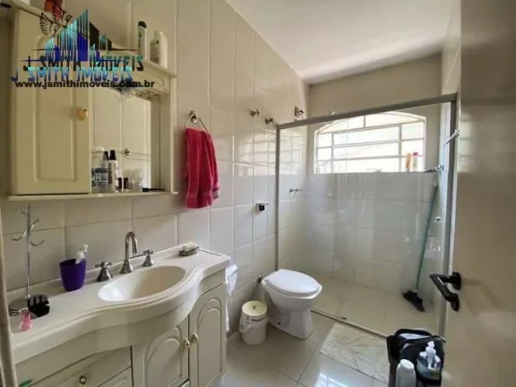 Imagem Ótima localização COMERCIAL, NO JARDIM DA GLÓRIA. Casa na rua Principal do bairro.
- A 500 metro...