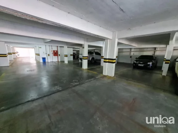 Apartamento de 02 dormitório Mobiliado no ed Torre de Vicenza em Santa Maria