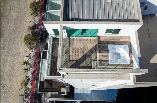 Imagem Cobertura com 3 suítes e 8 vagas de garagem