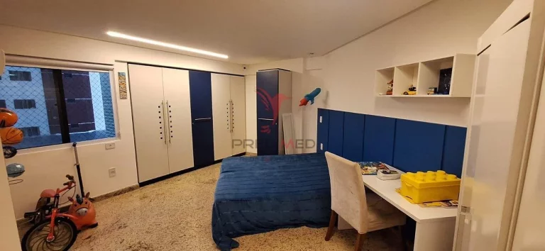 Imagem Apartamento de Luxo todo Reformado com 4 suítes em Tambaú a 300m do Mar