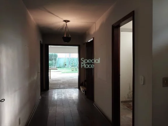 Imagem MARAVILHOSA CASA PARA REFORMA CIDADE JARDIM *380M2 AREA UTIL *520M2 TERRENO *04 QUARTOS SENDO 1 SUIT...