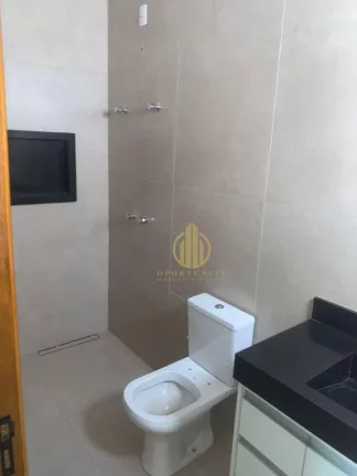 Imagem Casa com 3 suítes e piscina no condomínio - Residencial Valência - Ribeirão Preto/SP