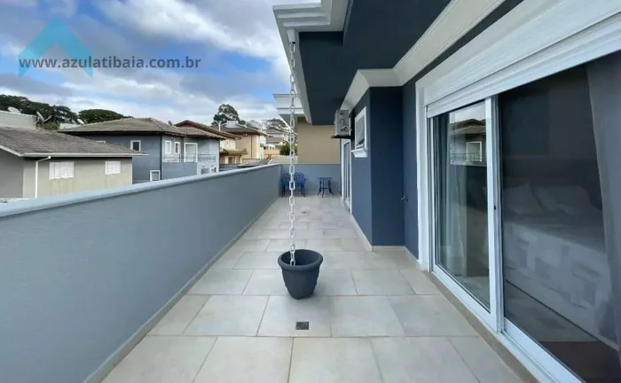 Imagem  Casa à Venda no Residencial Jardim Pedra Grande, Atibaia/SP
