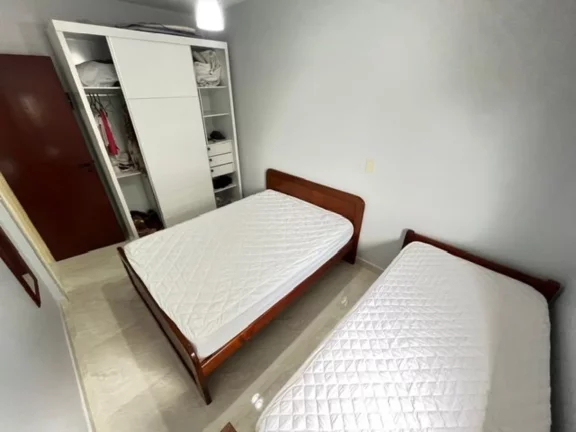 Imagem Imperdível: Apartamento à venda na Riviera de São Lourenço - Módulo 04 com 2 quartos, 1 sala, 1 vaga de garagem.