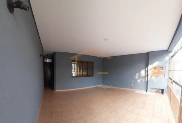 Imagem Sobrado com 145 m² de área construída, 3 dormitórios, sendo 1 suíte, no andar superior, além d...