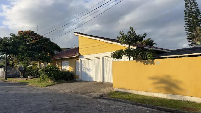 Imagem Casa para Venda em Florianópolis / SC no bairro Barra da Lagoa