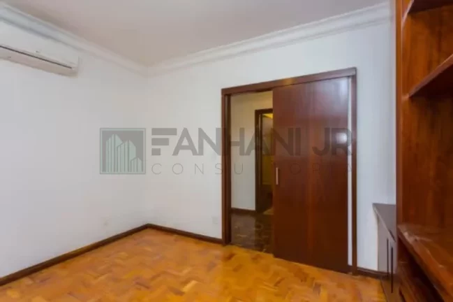 Imagem Imperdível! Apartamento à venda no Jardim Paulista São Paulo-SP: 3 quartos, 1 suíte, 2 salas, 4 banheiros, 2 vagas, 230m².