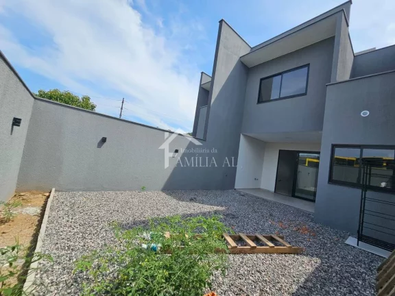 Imagem Geminado Alto Padrão Iririú com 165m²