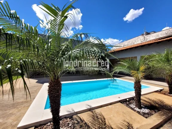 Imagem Casa no Granville Parque Residencial: 2 quartos, 2 banheiros, 6 vagas, 170m², terreno de 525m², piscina, área gourmet e acabamento de qualidade.