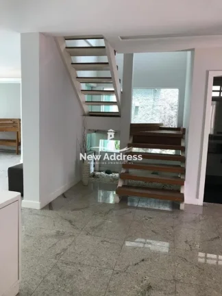 Imagem Casa Duplex à venda com 4 quartos e 2 suítes na Barra do Jucu - Vila Velha