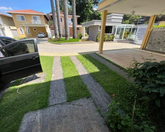 Imagem MAISON - CONDOMINIO FECHADO SOBRADO COM 4 SUITES PORTARIA 24 HORAS - PISCINA