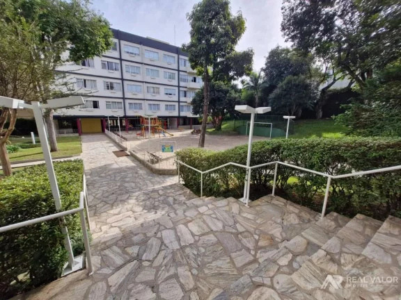Imagem Apartamento para Locação com 03 Dormitórios e Semimobiliado no Bairro Batel em Curitiba