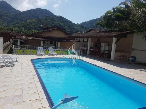 Casa em Condomínio à venda em Horto Florestal - Ubatuba - SP.