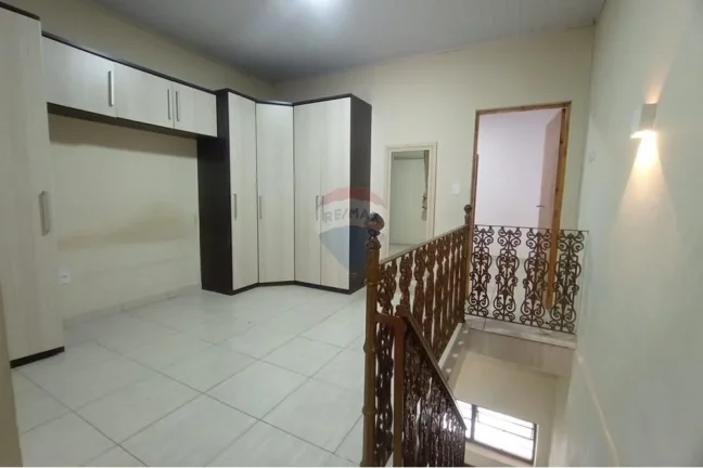 Imagem "Excelente oportunidade" - Casa à venda no bairro Barra Funda