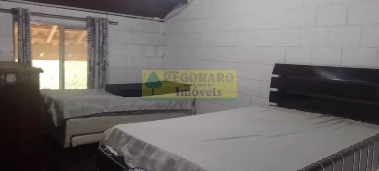Imagem Flat de Condomínio à Venda em Ubatuba-SP: 1 Quarto, 1 Sala, 1 Banheiro e Mais!