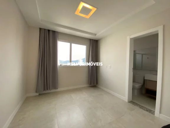 Imagem Apartamento Mobiliado à Venda com 03 Suítes Localizado em Meia Praia Itapema - SC