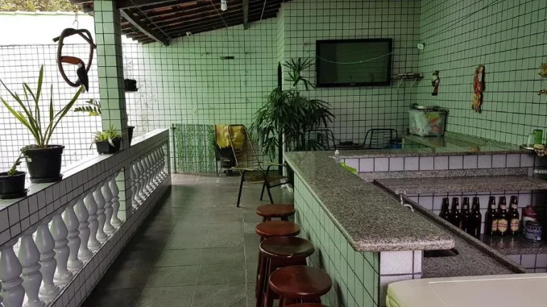 Imagem Casa para Venda por R$600.000,00 com 210m², 1 dormitório, 2 suites e 3 vagas - Jardim catarina, São paulo / SP - Cód. BDI37438