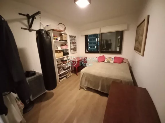 Imagem Moema Pássaros - Reformado com sacada 119 metros 3 dormitórios 1 suíte lavado 2 vagas Apartamento...