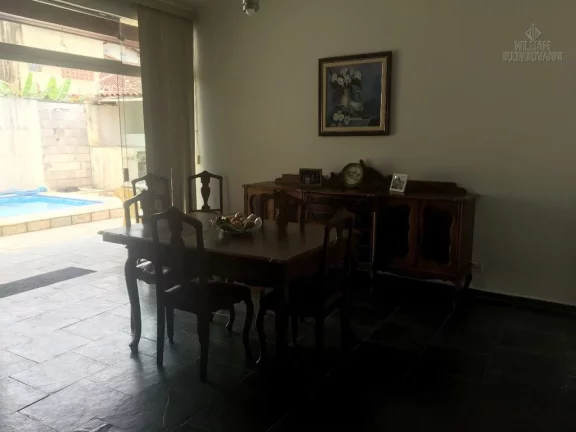 Imagem Imóvel à Venda no Guarujá/SP | 2 Casas no Mesmo Terreno | 900m da Praia