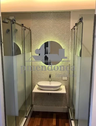 Imagem Apartamento amplo, totalmente reformado, em excelente localização, pronto para morar.