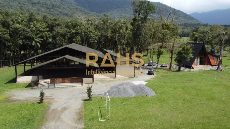 Imagem ChÃ¡cara Encantadora No Vila Nova Ãrea total de 69.790m2 (zona rural), distribuÃ­dos em uma linda Ã...