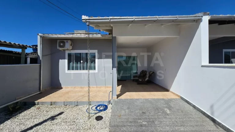 Imagem Casa a venda na Meia Praia, Navegantes, SC