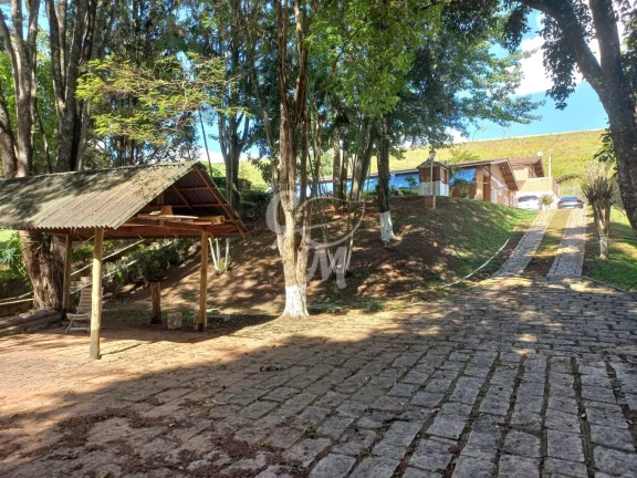 Imagem Chácara com Casa de Campo