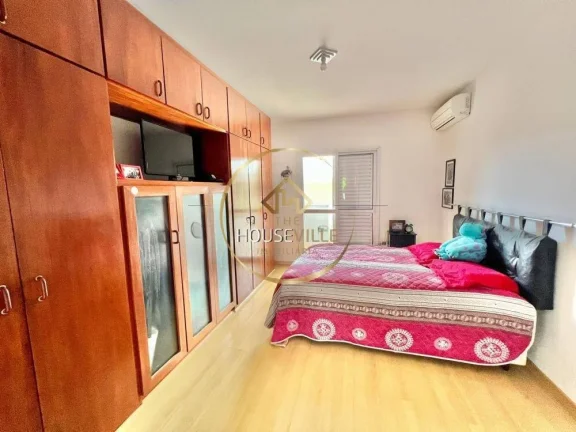 Imagem Casa, 5 Dormitórios (2 suítes) Condomínio Residencial Portal da Serra.