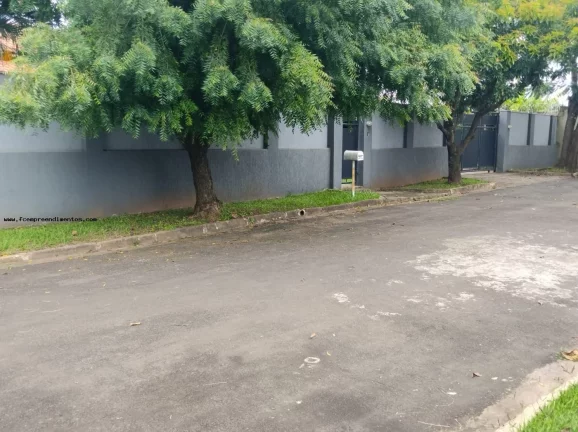Imagem Chácara Condomínio para Venda em Limeira, Jardim Residencial Alto do Flamboyant, 3 dormitórios, 2 banheiros, 5 vagas